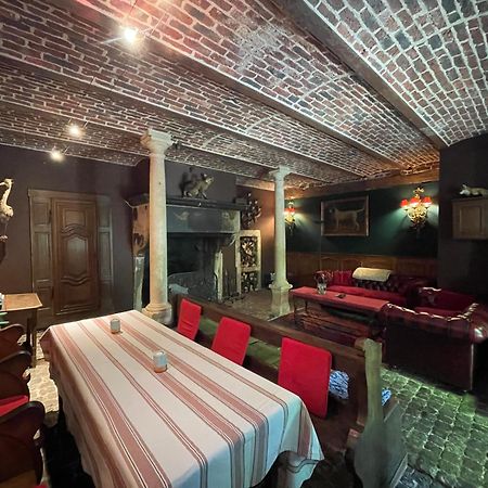 Les Confidences De Messire Sanglier, Stylished Guest Houses Beauraing Exterior photo