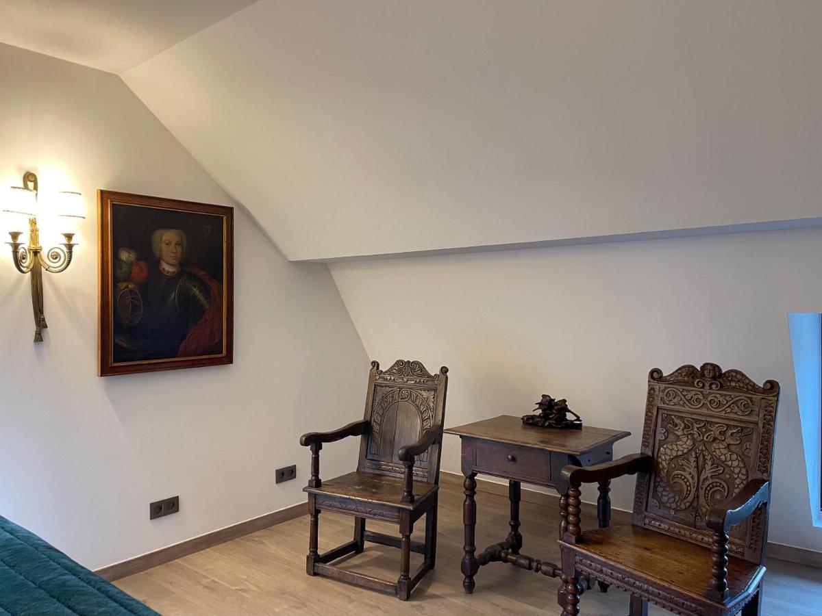 Les Confidences De Messire Sanglier, Stylished Guest Houses Beauraing Exterior photo